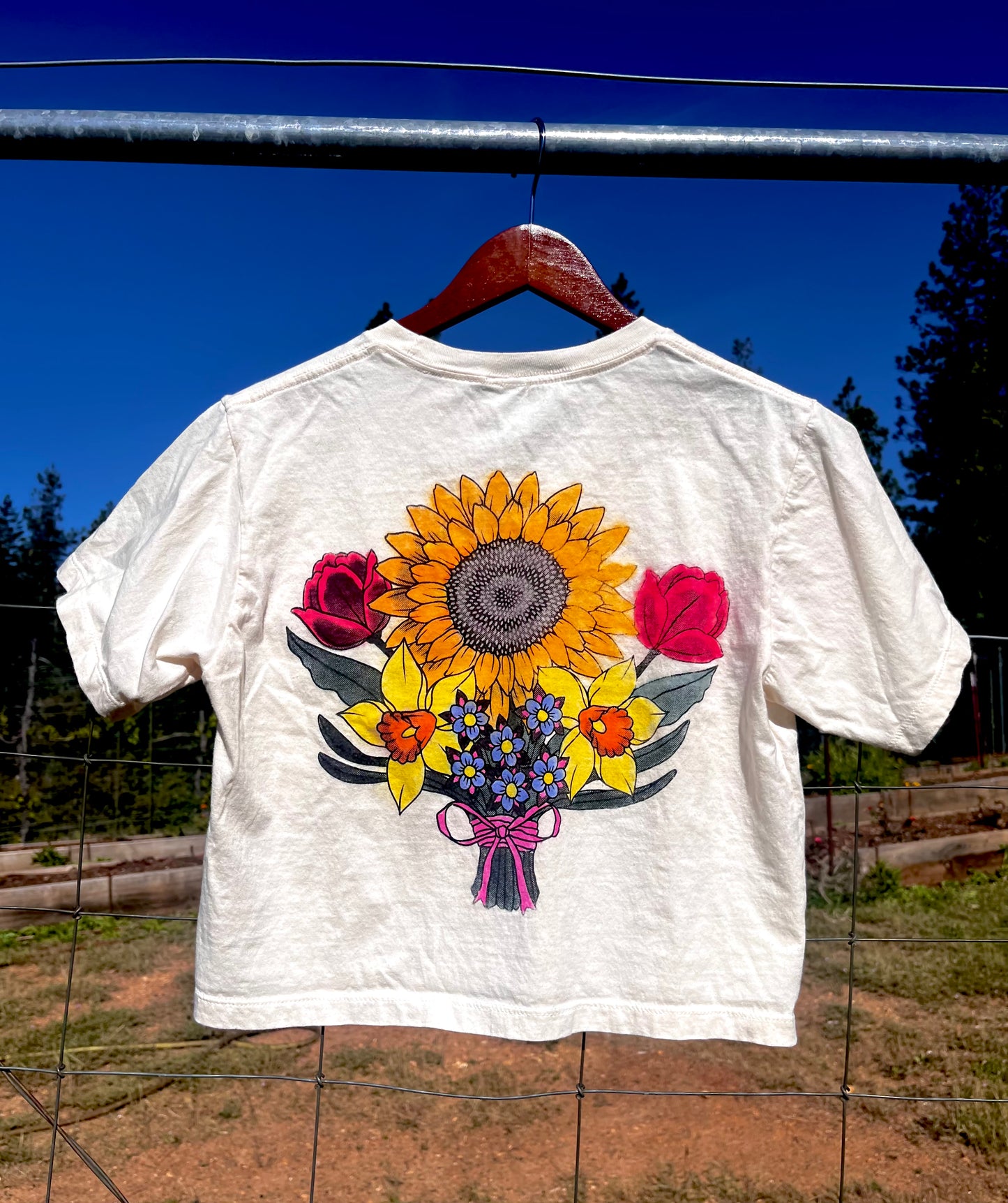 Bouquet Crop Tee