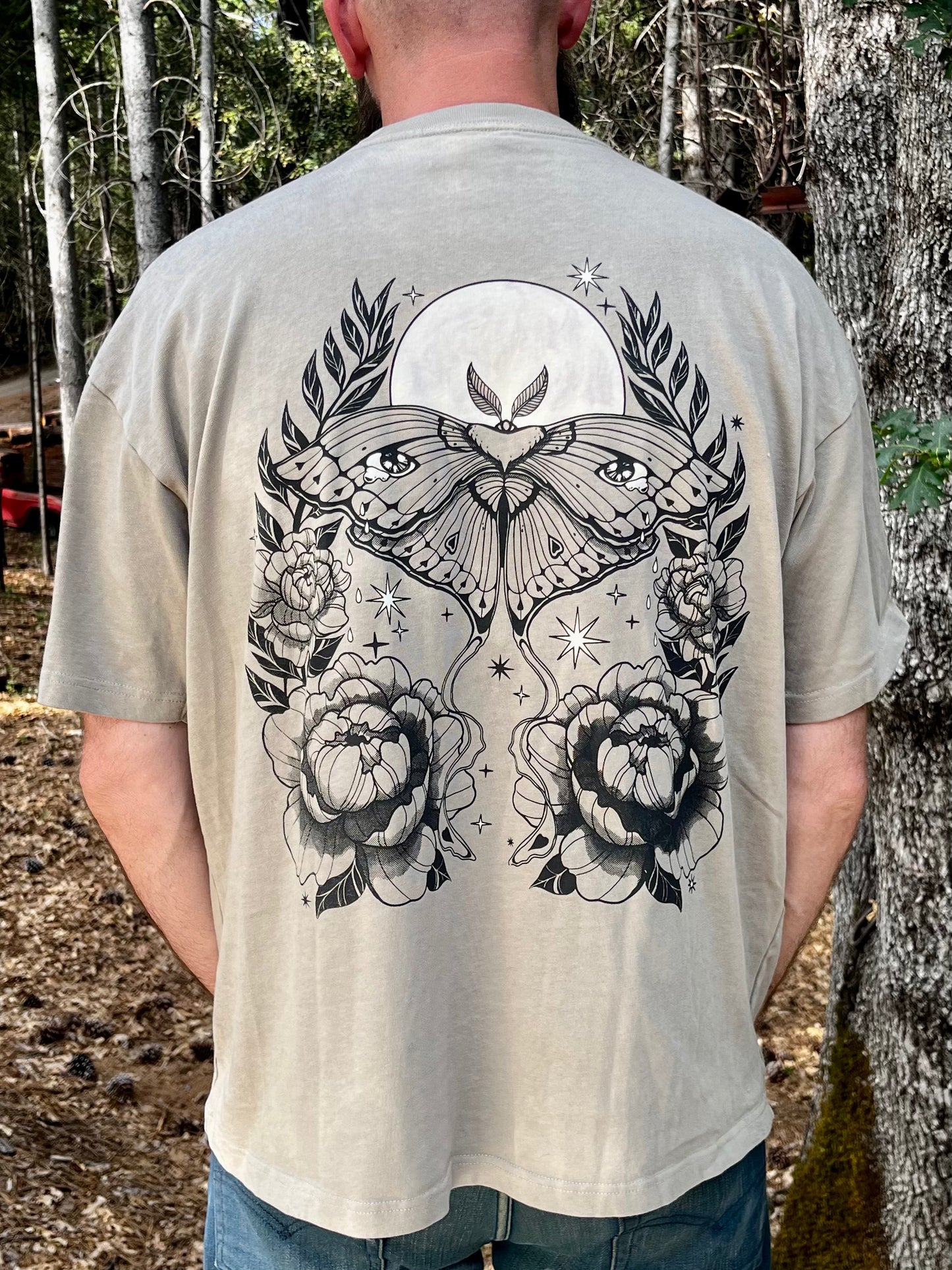 Moth Tee