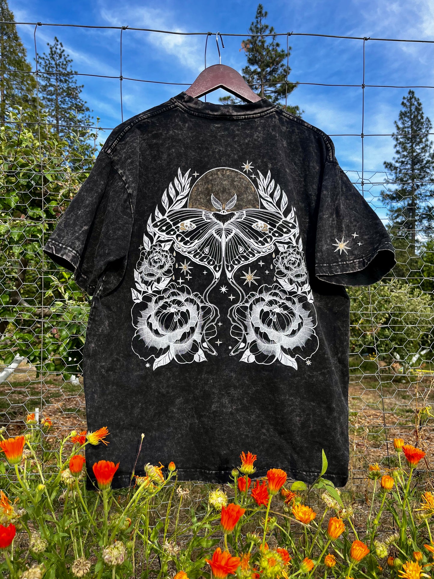 Moth Tee